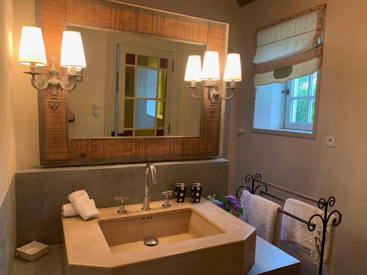Bed and Breakfast Les Volets Bleus Arcangues Esterno foto